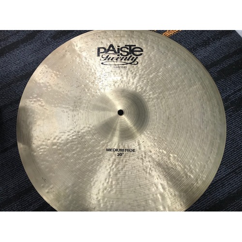 20" TWENTY MASTERS MEDIUM RIDE